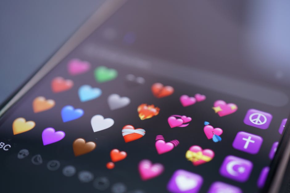 Apple’s new emoji has a controversial past but fans love it anyway – Creative Bloq: What You Need To Know